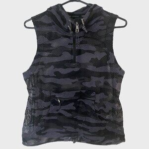 Calvin Klein Performance Camo Printed Mesh Vest Black/Gray Women's Size Small